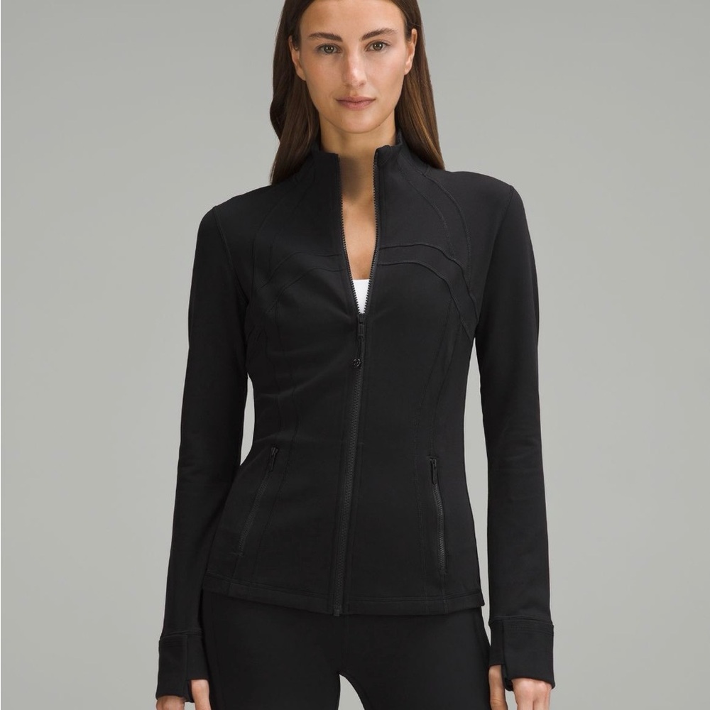 Lululemon Women’s Define jacket EUC BLACK size 8. - Picture 2 of 7